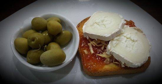 Bar Al Pan Pan Y Al Vino Vino